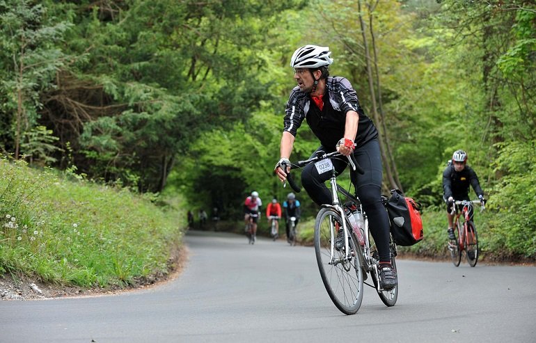 cornering bicycle